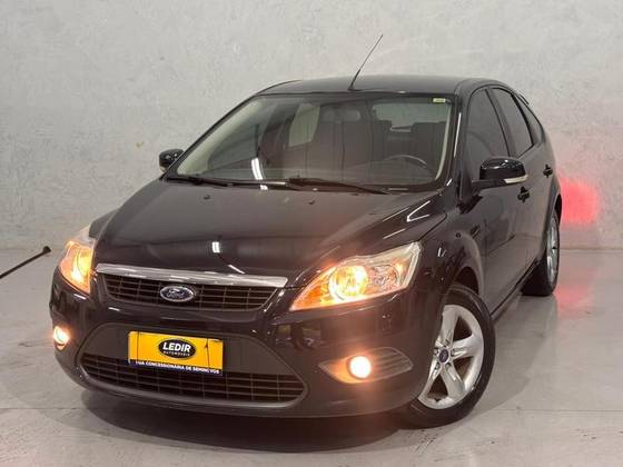 FORD FOCUS 1.6 GL 16V FLEX 4P MANUAL